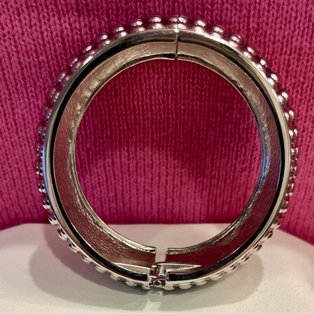 Vintage Silver Plate Bangle Bracelet - Picture 10 of 16